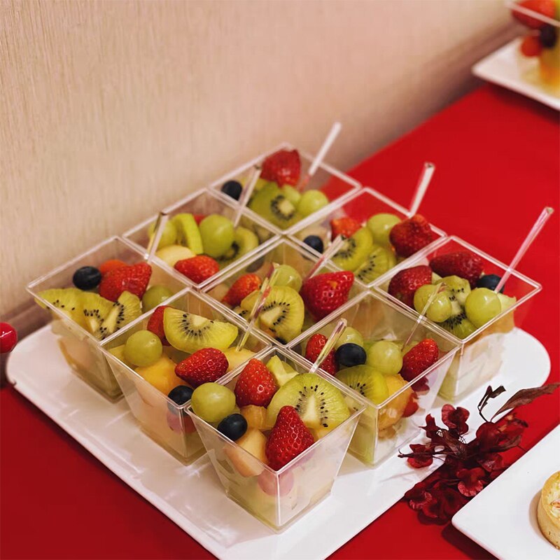 100PCS 9CM Cocktail Sticks Plastic Fruit Forks For Kids Disposable Cute Fruit Skewers Aperitif Cocktail Decor Buffet Picks Party