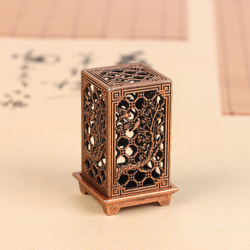 Brûleur d'encens Vertical carré, petit porte-encens en alliage Xiangyun, aromathérapie intérieure, ornement de maison, brûleurs d'encens en prune chinoise: WHITE