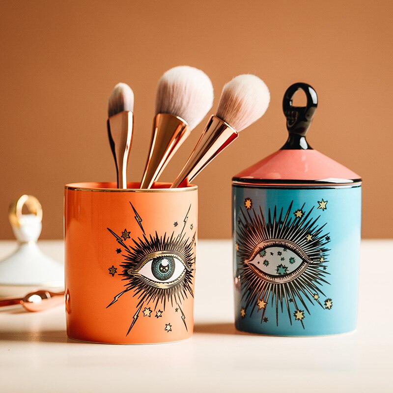 Mooie grote ogen pot handen met deksel keramische decoratieve blikken kaarsenhouder opbergblikken thuis decoratieve doos voor make-up