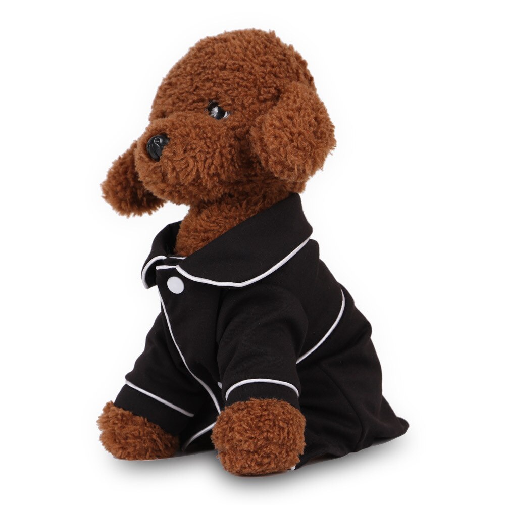 Hund bor med sin egen familie tekop lille størrelse hund bamse end bjørn frakke rent bomuldstøj sommertøj kæledyr pyjamas