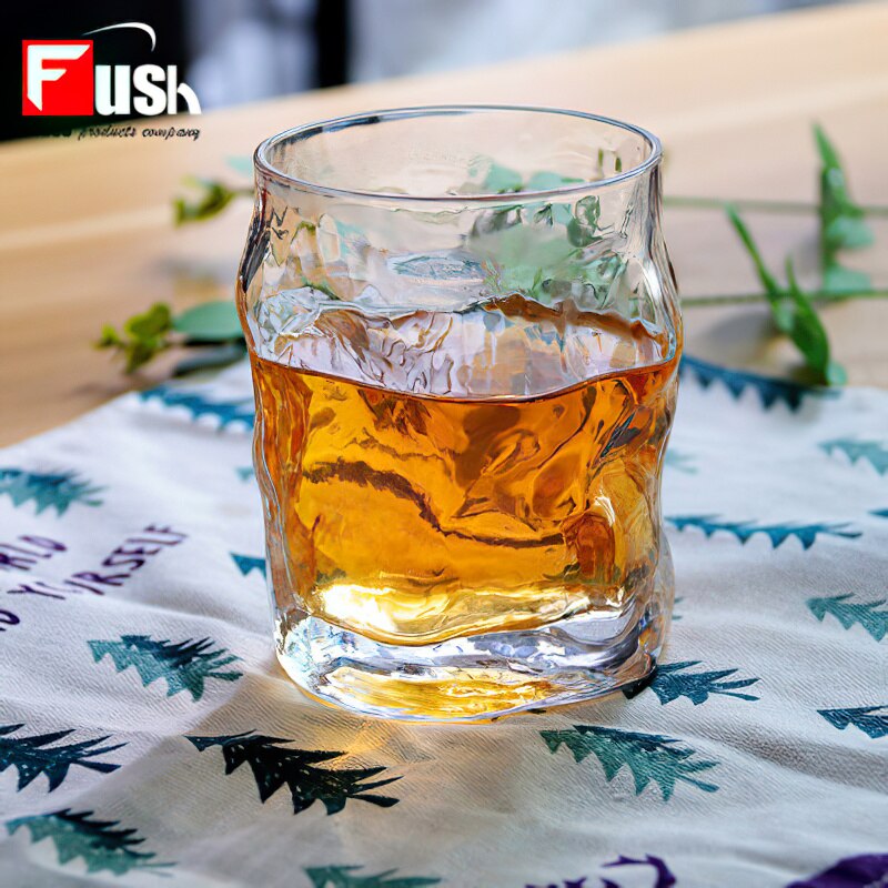 Europæisk phnom penh trærod form gennemsigtigt glas restaurant hjem spiritus øl whisky vodka glas drikkekop