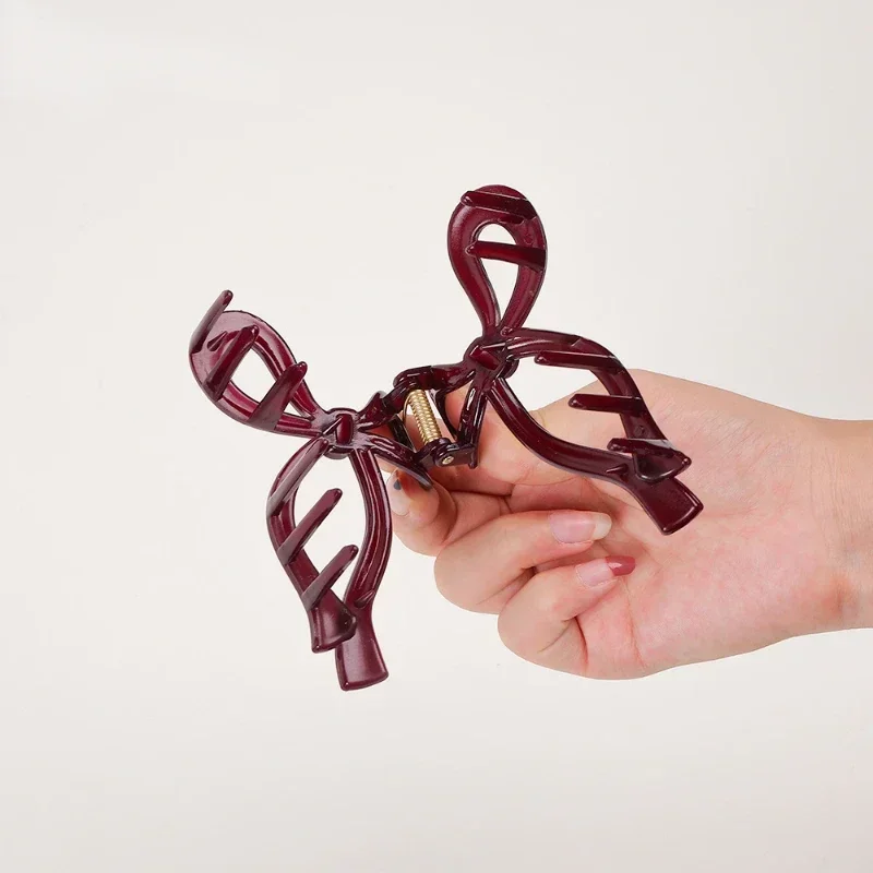 Damen süße schöNe Schmetterling Hinterkopf Klemme Clip Hai Clip Kopfbedeckung Haarschmuck Acryl Haarspange Klaue Clips Haarnadeln