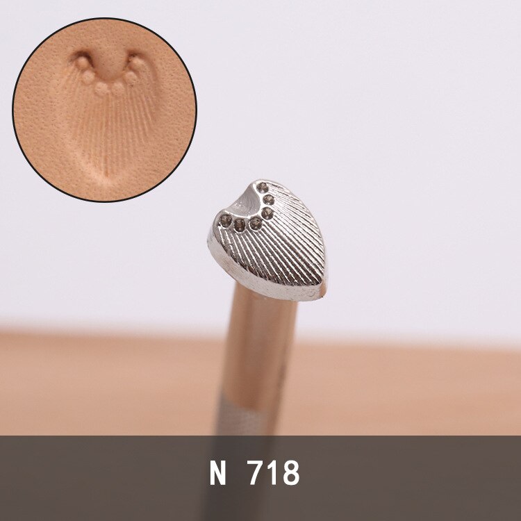 DIY Leather Craft Carving Art Leathercraft Leather Stamps Printing Tool,for Wallets Shoes Backpacks Belts Patterns Metal Tools: N718