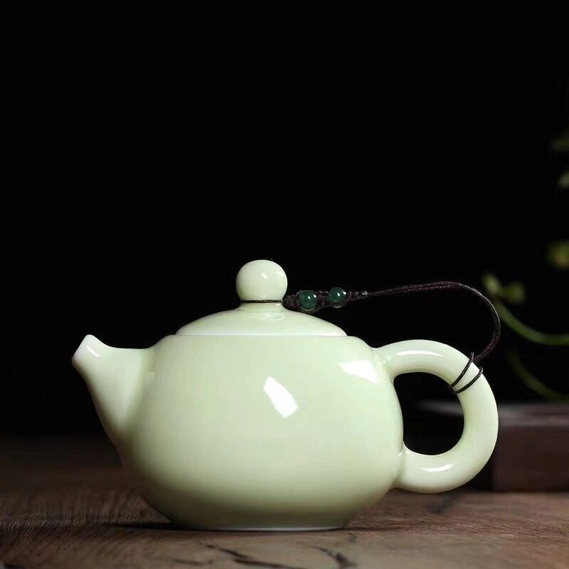Juego de té con esmalte craquelado, tetera china de cerámica celadón longquan con horno ge, tetera antigua de arcilla yixing.: D