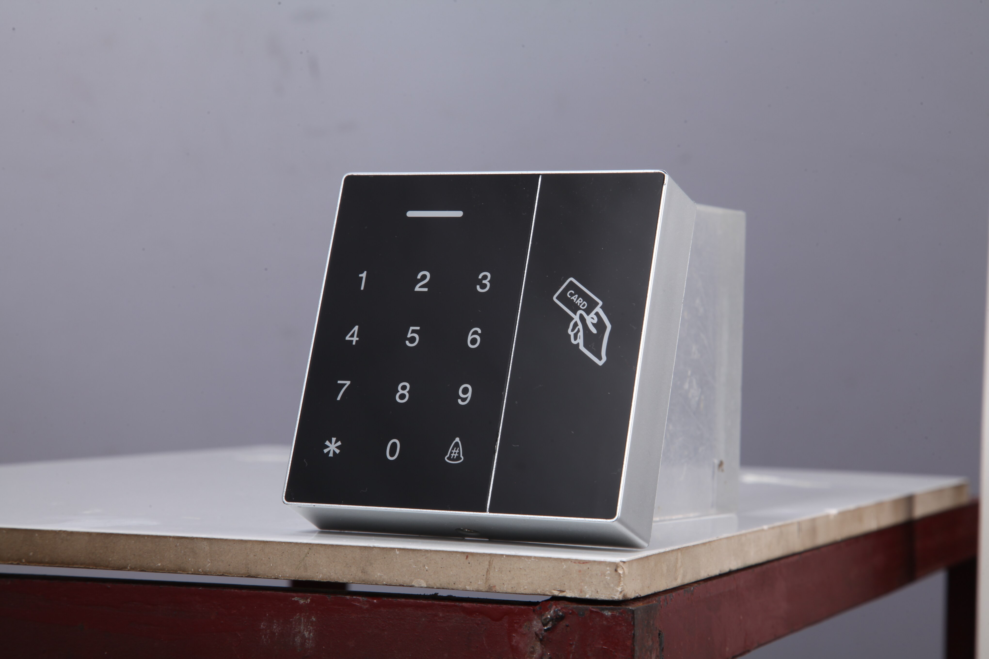 UA3 touch access control keypad