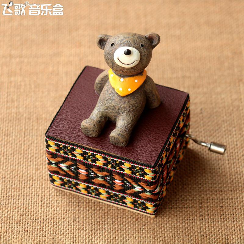 Décoration de la maison enfants | Mini-Animal singe pingouin, chat, chien ours, actionné à la main, boîtes à musique: Jaune clair