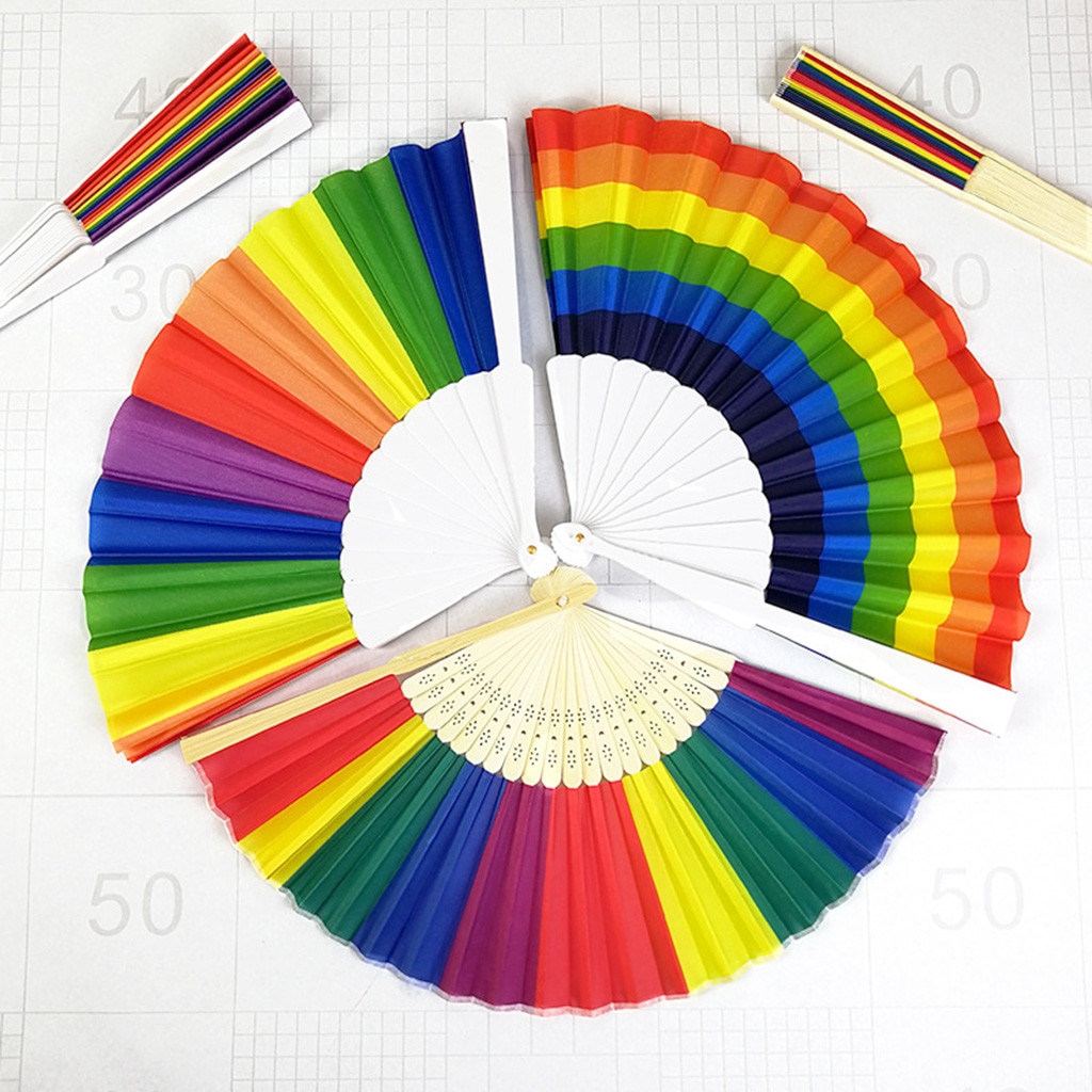 Regenboog Hand Held Vouwen Fan Dance Fan Chinese Stijl Fan Bruiloft Themafeesten Decoratie Wachlarz Drewniany