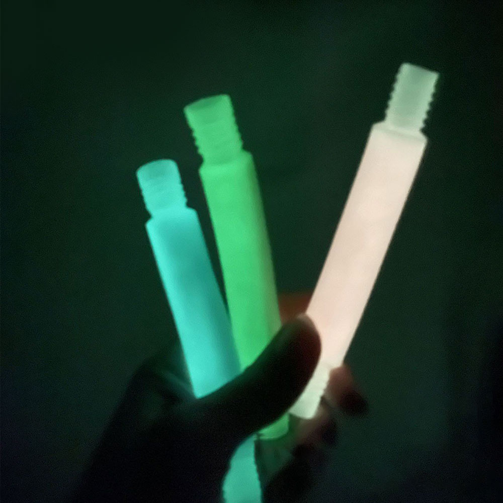 Tubos luminosos para niños y adultos, juguete sensorial antiestrés de plástico, fuelle para aliviar el estrés, juguetes fluorescentes divertidos, 5 piezas