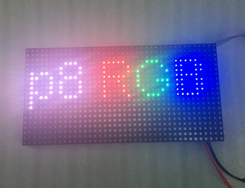 P8 RGB Deur full color strip scherm gewijd modul outdoor LED module HUB75 Interface definition P8 Full color module 320*160 MM