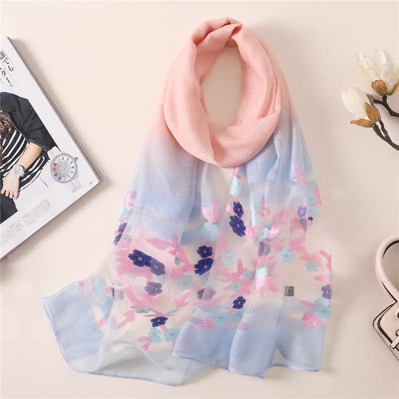 Lyxiga märken kvinnor halsduk sommar tunna mjuka siden halsdukar för dam sjalar och wraps pashmina långa strandstolar hijabs bandana
