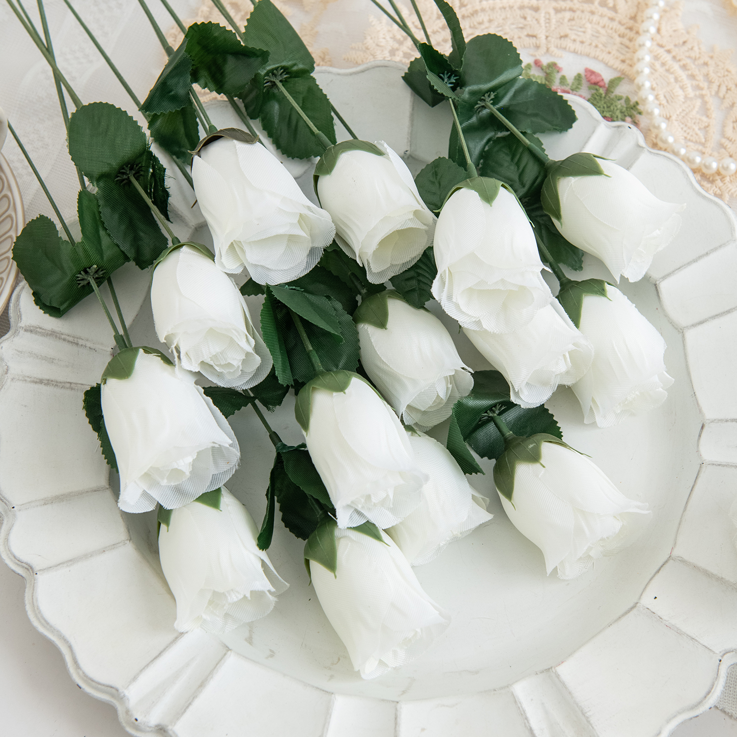 Florero de ramo de rosas rojas para decoración del hogar, coronas decorativas para jardín y boda, arreglo floral hecho a mano, flores artificiales, 10 Uds.
