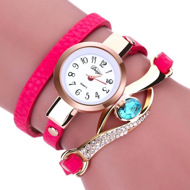 Damklockor dam diamantarmband klockor omlott läderkvartsarmbandsur montre femme relojes: Reste sig
