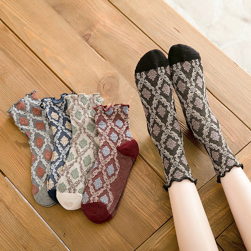 Calcetines Harajuku de estilo pijo, Retro, Vintage, de equipo, con pinta Floral, con volantes, Kawaii japonés, calcetín de mujer para Navidad