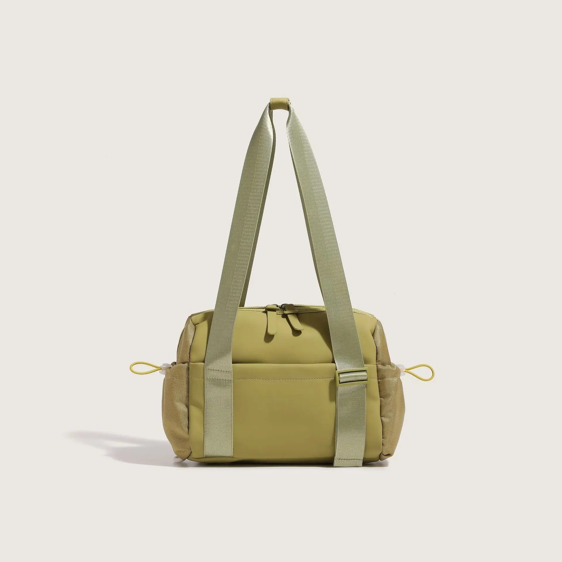 Stor kapasitet reiseveske for trening, multifunksjonell oppbevaringsveske med én skulder, sportsveske for enkel oppbevaring: Militærgrønn