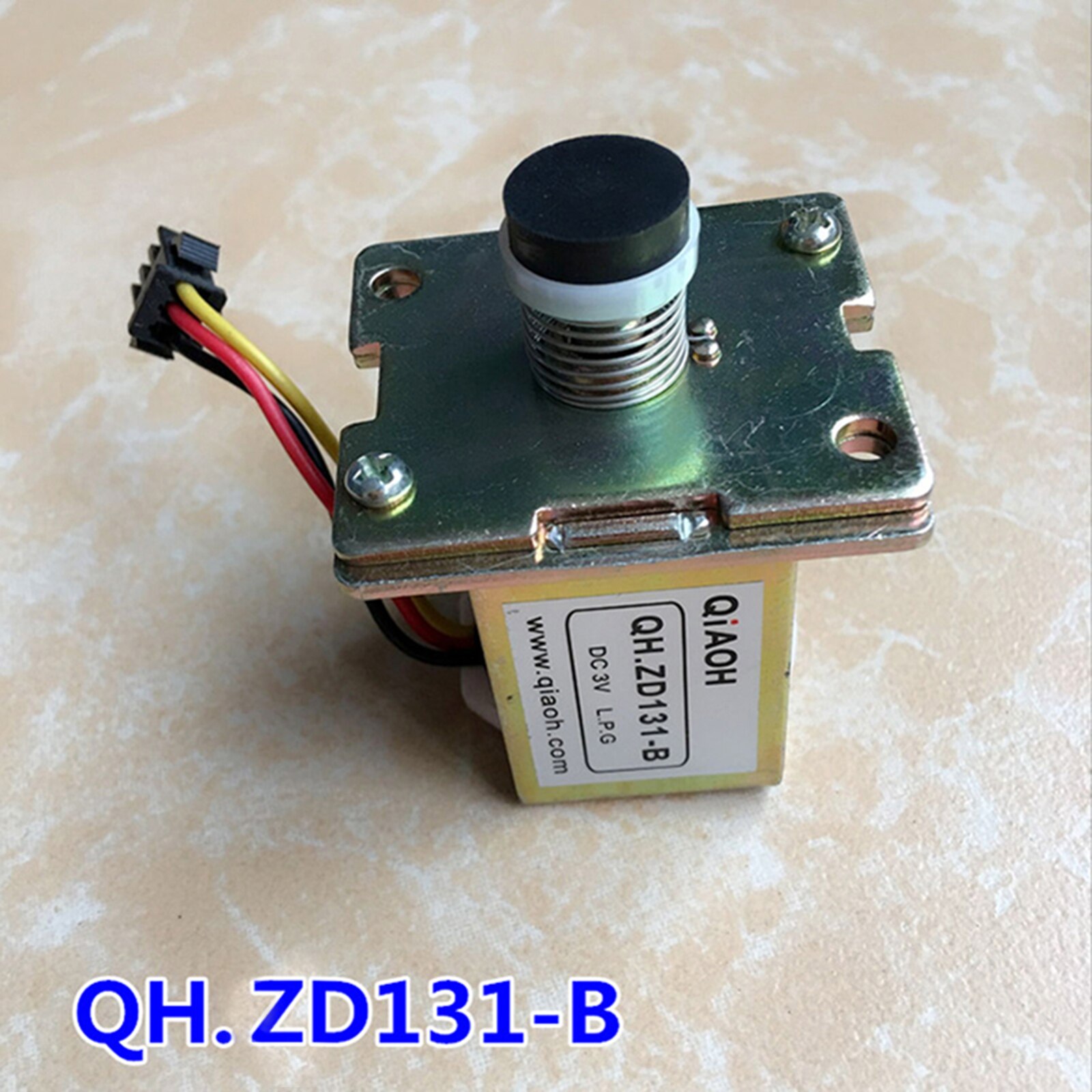 Universal Water Heaters Solenoid Valve Three-wire 3V QH.ZD131-A ZD131-B for Gas Strong Water Heater Repair Parts: B