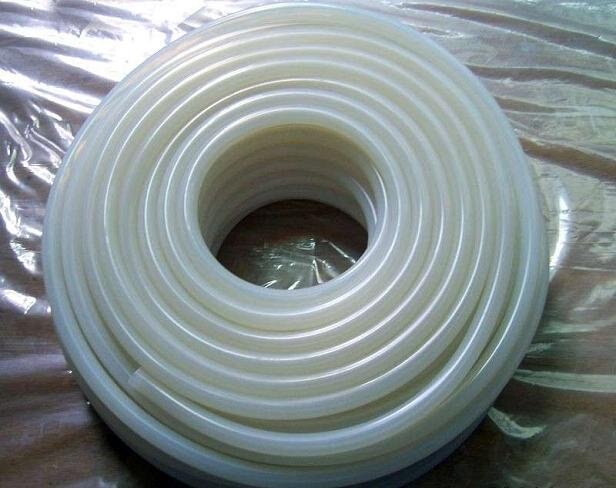 Silikonletku - ID 6mm, OD 9mm - Joustava Putki Nesteille