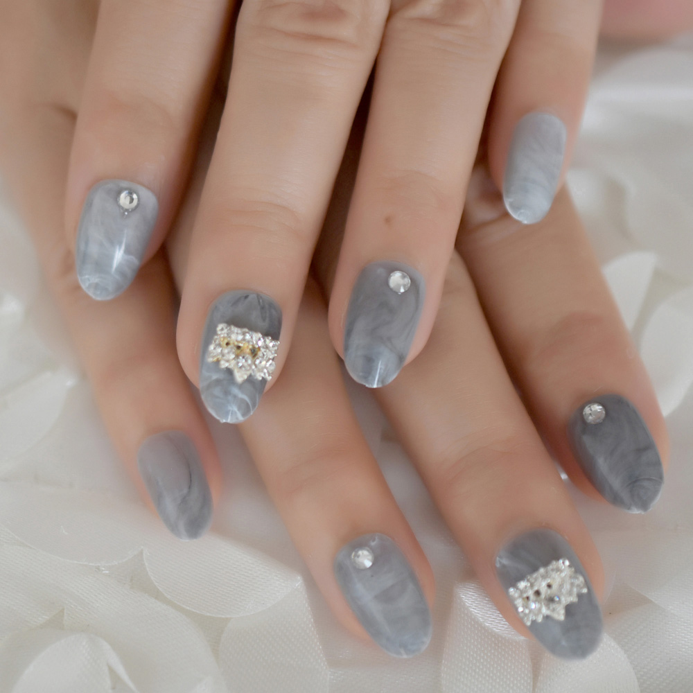 Faux Ongles blancs, à paillettes, ombrés, pointes Stiletto, personnalisés, avec strass et nœud papillon pour décoration: L5173
