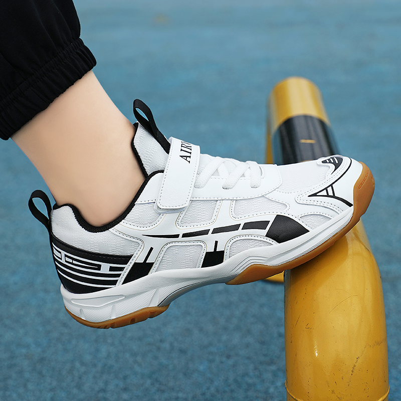 Badmintonschoenen voor jongens, trainingsschoenen, sportschoenen voor binnen en buiten, antislip en slijtvast, ademend mesh, tafeltennissneaker.