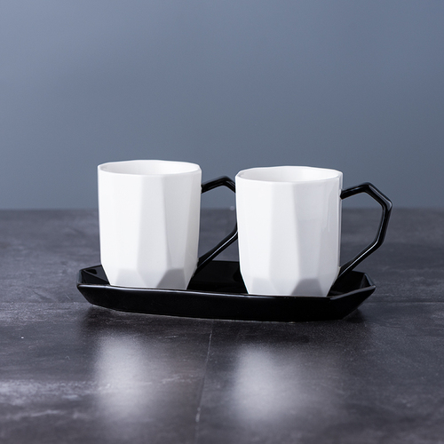 Pohjoismainen keraaminen harjauskuppi kylpyhuoneen pesusetti yksinkertainen tarjotin suukuppi hammassylinteri hammassetti pari koti kylpyhuonetarvikkeet: H