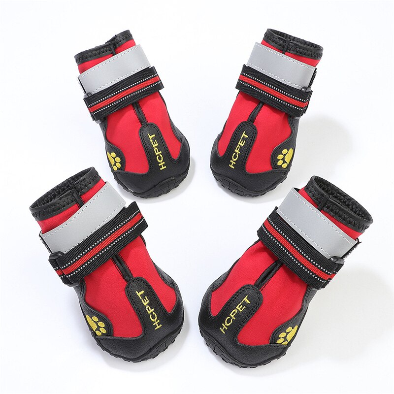 4pcs Pet Dog Shoes Reflective Waterproof Dog Boots Warm Snow Rain Pets Booties Anti-slip Socks Footwear for Medium Large Dog: RD / S