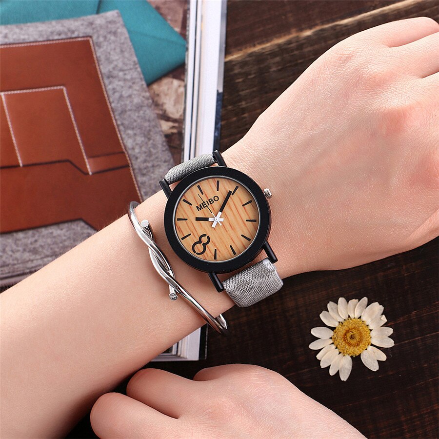 Wooden Women Watch Small And Delicate European Beauty Simple Casual Bracelet Watch Suit Ladies Watches Zegarek Damski