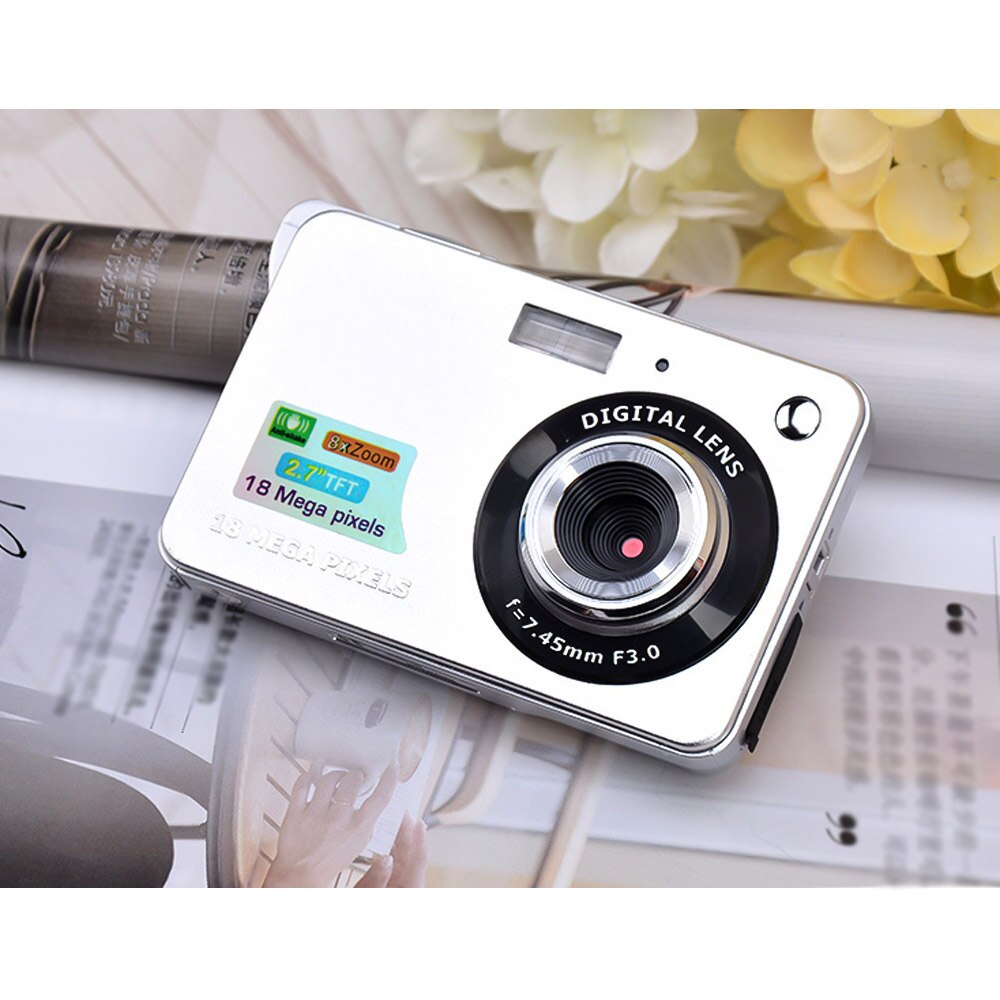 Digital Camera Mini Pocket Camera 18MP 2.7 Inch TFT LCD Screen 8x Zoom Smile Capture Anti-Shake with Battery