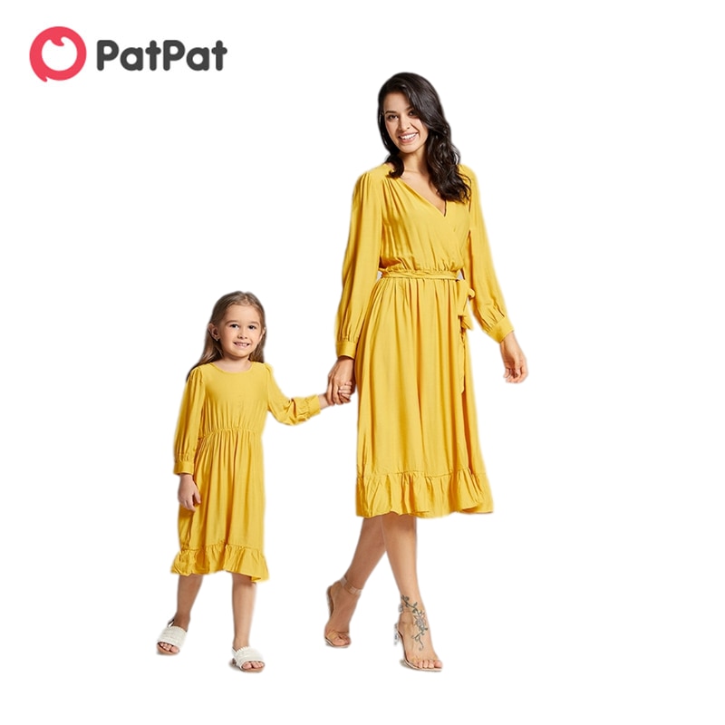Patpat sommer og forår og efterår solide bue-knud matchende kjoler til mor og mebaby pigemor