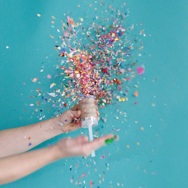 1Pcs Confetti Push Poppers Wedding Bridal Shower Mixed Push Pop Paper Confetti Baby Shower Unicorn Birthday Party Decorations