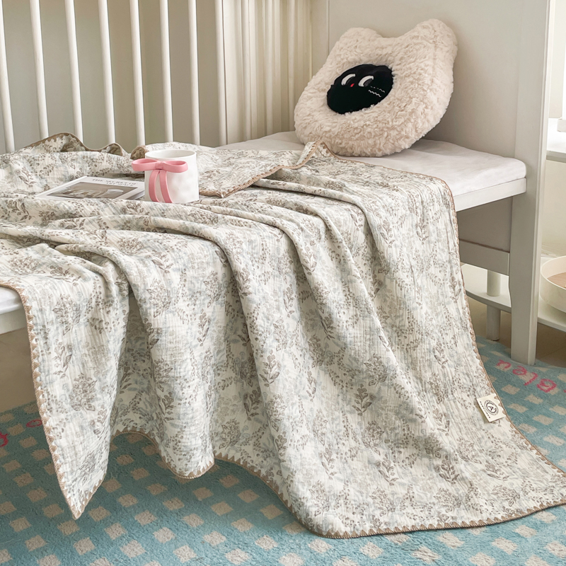 Sommerdecke mit Decke aus faltigem Garn, dünne Decke, geeignet für Schlafzimmer, Wohnung, Sofadecke