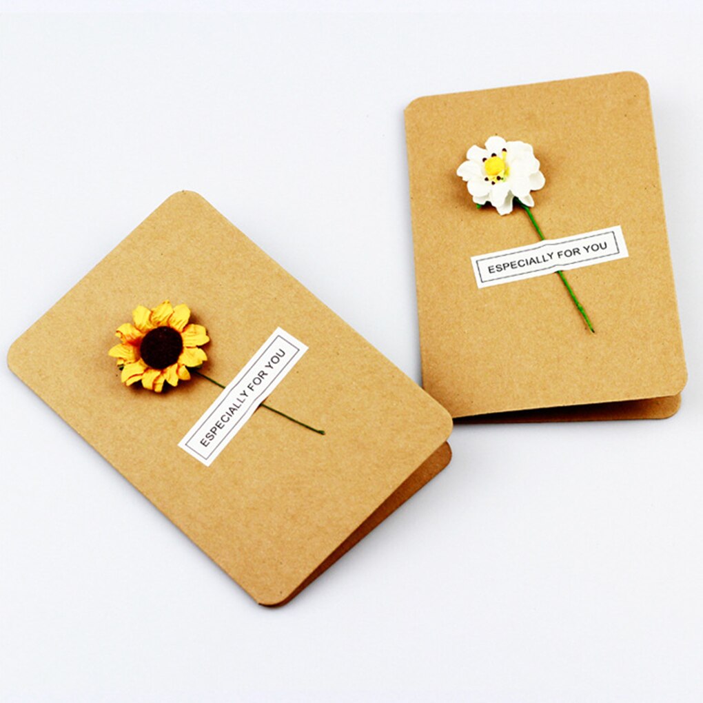 Cartes de vœux en papier Kraft, DIY, avec enveloppe, fleurs sèches faites à la main, décorations de de mariage et d'anniversaire, fournitures,