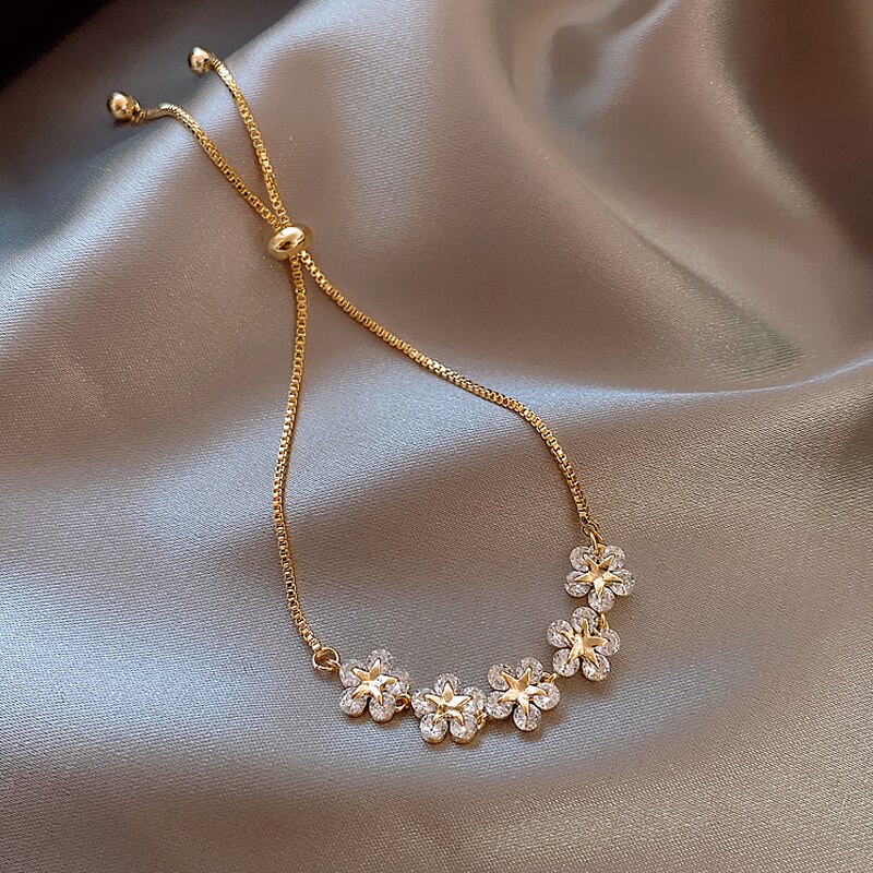 Luksus cubic zirconia blomst charme armbånd til kvinder udsøgt guld kæde manchet armbånd pige smykker