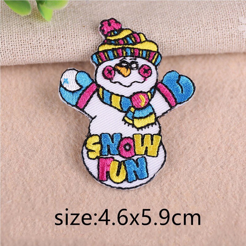 Cartoon Patch Ijzer Op Patches Voor Kleding Streep Kerstmissneeuwman Badges Geborduurd Patches Stickers Op Kleding Diy Applicaties: Sky Blue