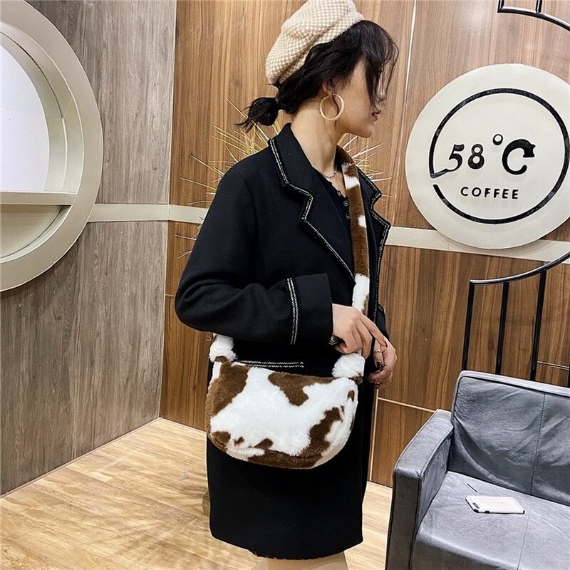 Leopard Print Crossbody Bags For Women Autumn Winter Plush Soft Shoulder Messenger Bags Ladies Fluffy Handbag And Purse: brown cow