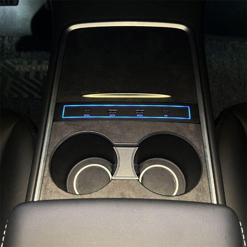 4 In 1 USB For Tesla Model 3 Model Y 27W Quick Charger Intelligent Docking Station USB Shunt Hub Decoration Interior Refit