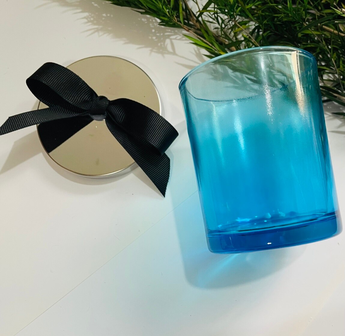 Taza vacía para hacer velas, material de fabricación de jarra de vela con cubierta de hierro, bowknot, de mano, velas de cera de soja: 7.2x8cm blue cup