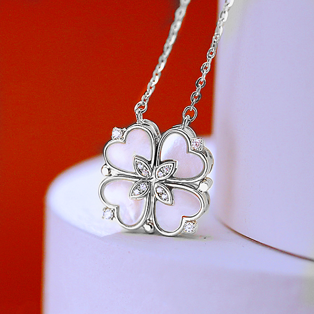 316L Aço Inoxidável Amor Colar Pingente Magnético para Mulheres Colar Trevo Em Forma De Coração Clover Colar Pingente Presente Da Jóia: Vermelho ferrugem