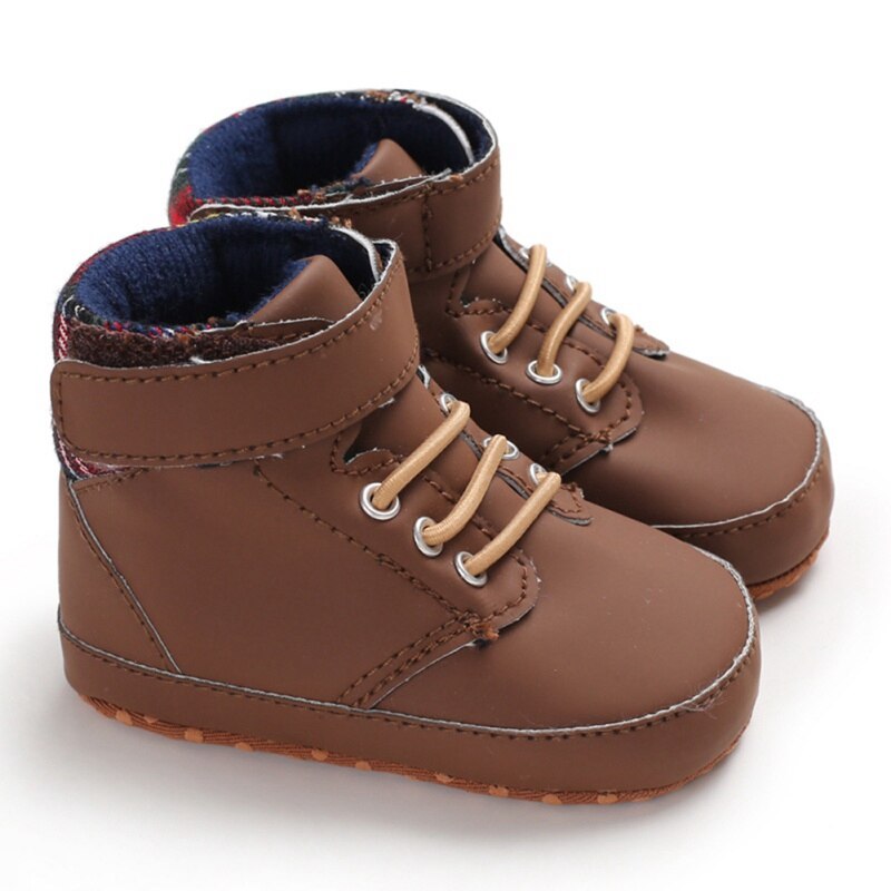 2019 inverno legal sapatos de bebê sola macia sapatos de bebê botas de algodão quente botas de moda não-deslizamento do bebê menino botas: Marrom / 2