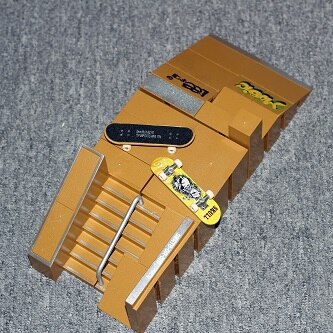 Finger Skateboard Ramp Parts - ABS Plastic - 28.5x21x11cm - for Kids & Adults: Type 2
