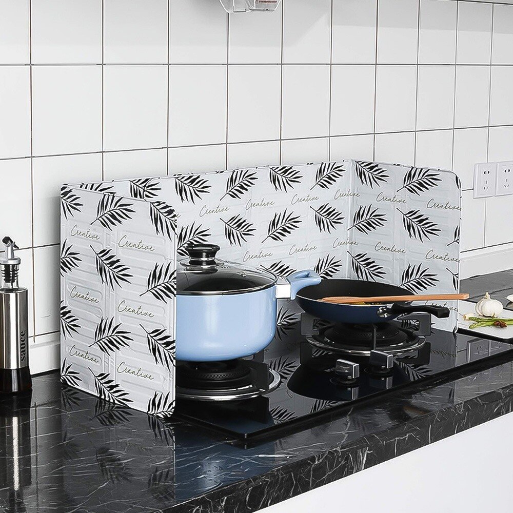 Deflector para estufa de Gas de cocina, escudo térmico de placa deflectora de aceite con papel de aluminio, resistente a altas temperaturas y fácil de limpiar