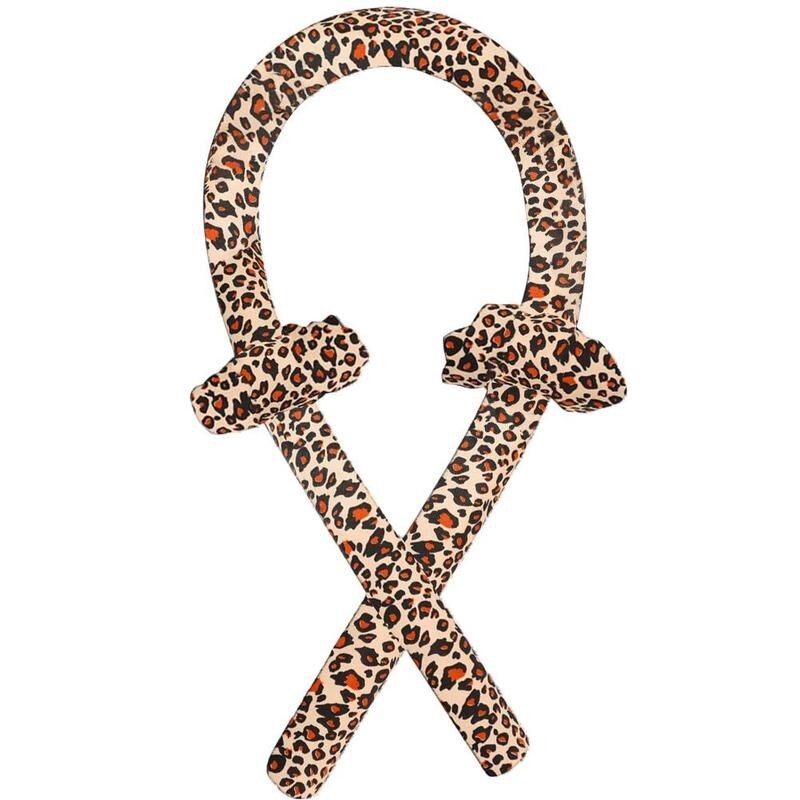 Damen zu Hause sind Einfach, Bequem und Sicher zu Wellung Haar Bügeleisen Ändern Frisuren und Ändern Temperament: Leopard