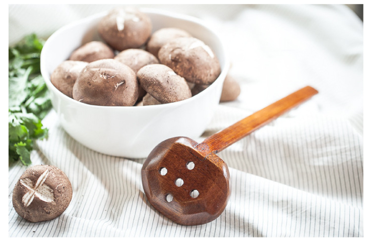 Japanese Bamboo Handle Tortoise Shell Spoon Pot Spoon Soup Spoon Ramen Spoon Nanmu Material Soup Spoon Pot Spoon: With hole