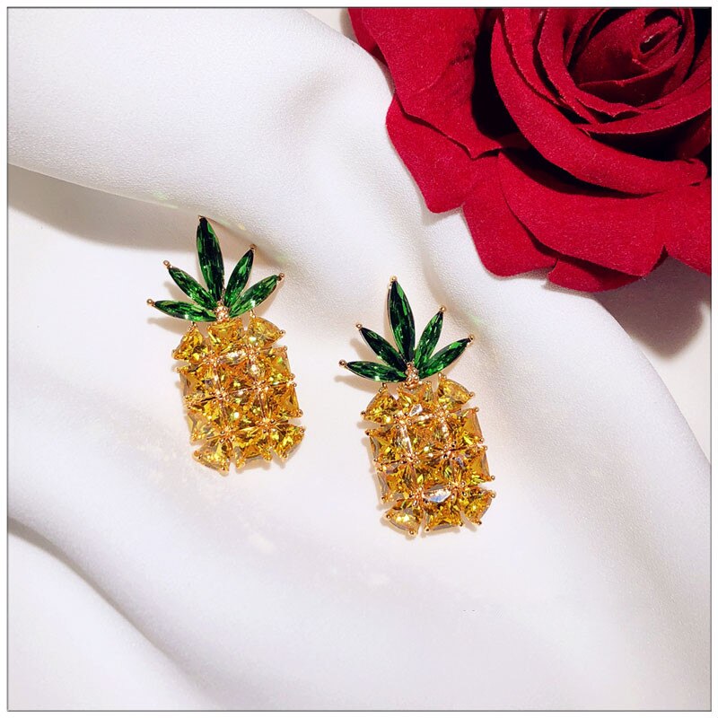 Broches Voor Vrouwen Geel Ananas Zirconia Fijne Sieraden Mooie Zoete Pin Leuke Boutonniere Accessoires