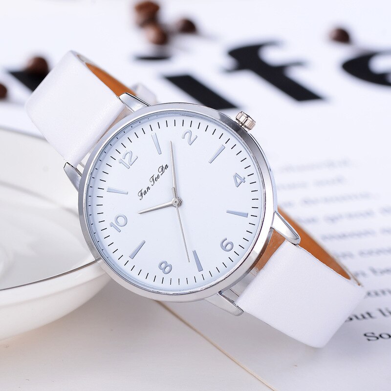 Quartz Watches Women Women's Casual Quartz Leather Band Watch Analog Wrist Watch: White