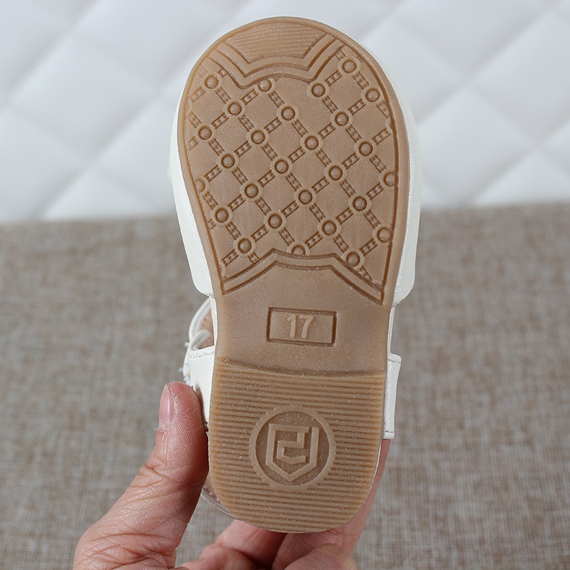 neueste Sommer freundlicher Leder Schuhe Süße Blume freundlicher Sandalen Für Mädchen Kleinkind Baby Atmungsaktive Aushöhlen Schuhe