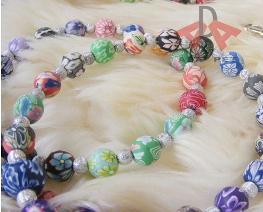 Kleurrijke hondenriem van kleikralen, milieuvriendelijke hondenriem, hondenriem met bloemenprint van kralen, hondenriem met huisdierkralen, geschikt voor hondenriemen