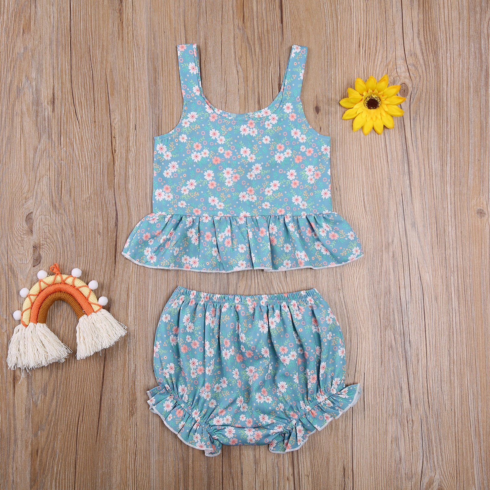 Baby Camisole + Shorts, Ruffle Decoration with Small Daisy Print Elastic Waist Summer Clothing 6M-4T