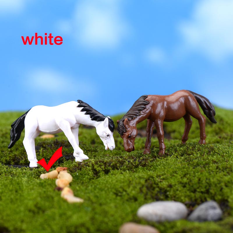 Zwaan Paard Eend Dolfijn Mini Hars Tuin Beeldjes Microlandschaft Instelling Miniaturen 5 Stks/set Diy Kip Kawaii: 1PC White Horse