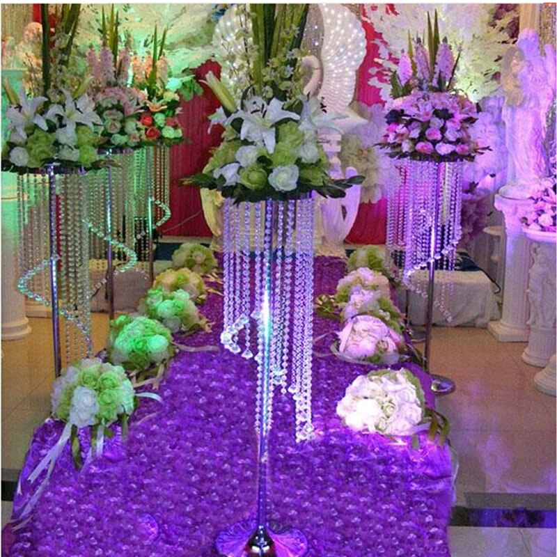Kristallen bruiloftstafel, middelpunt, bruiloftsfeest, kerst, evenementdecoratie, looppad, weg, bloemenvaas, plank