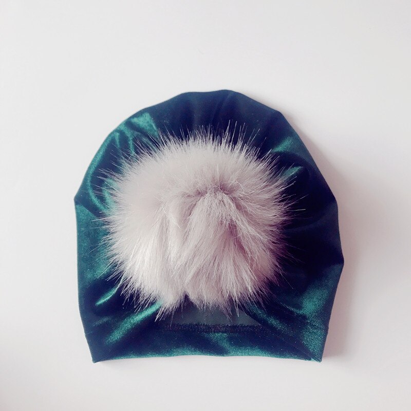 Baby turban hattar vår höst barn sammet mössor barn mössa pompom päls hatt varm flicka mössor: Grön
