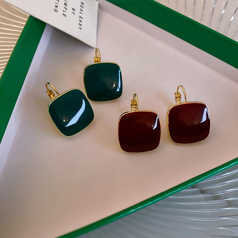 Trendy Vrouwelijke Rode Groene Steen Oorbellen Sierlijke Gouden Kleine Kleur Clip Oorbellen Voor Vrouwen Charm Bruid Vierkante Bruiloft Oorbellen